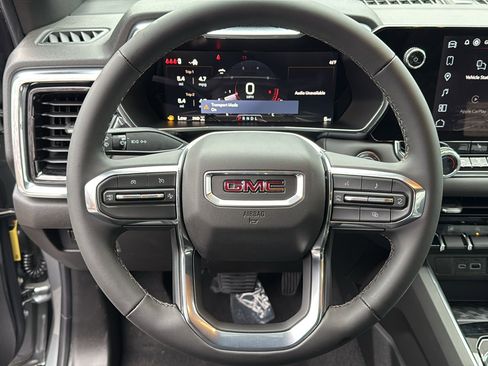 New 2026 GMC Canyon Elevation w/ Convenience Package image 10