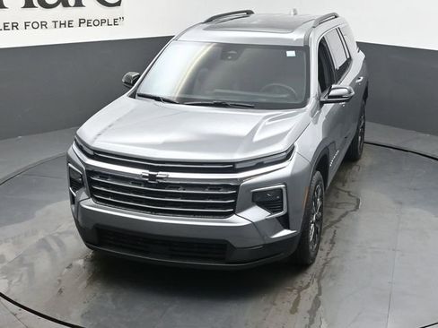 New 2026 Chevrolet Traverse LT image 25