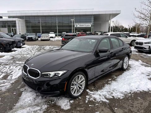Certified 2023 BMW 330i xDrive Sedan w/ Driving Assistance Package image 3