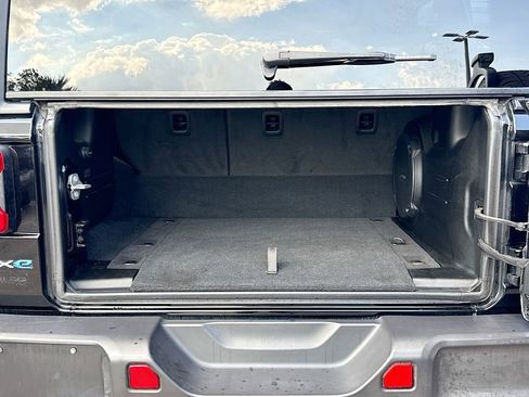 Used 2023 Jeep Wrangler Unlimited Sahara w/ Cold Weather Group image 30