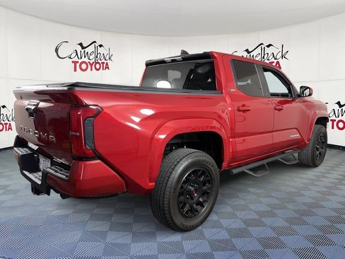 Used 2025 Toyota Tacoma SR5 AWD/4WD image 7
