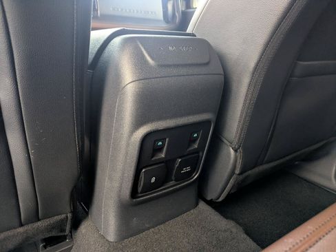 Used 2024 Ford Bronco Outer Banks AWD/4WD image 18