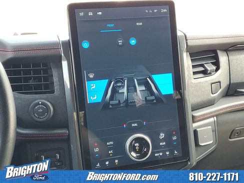 Used 2022 Ford Expedition Limited AWD/4WD image 27