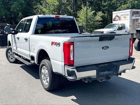 Used 2025 Ford F250 XLT w/ FX4 Off-Road Package AWD/4WD image 6