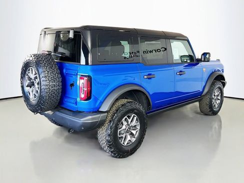 New 2025 Ford Bronco Badlands image 16