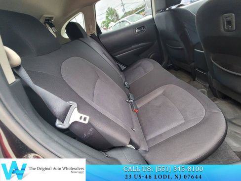 Used 2012 Nissan Rogue S w/ Special Edition Pkg AWD/4WD image 19