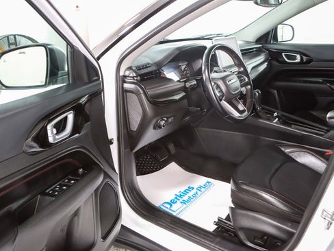 Used 2022 Jeep Compass Trailhawk w/ Trailhawk Convenience Group image 3