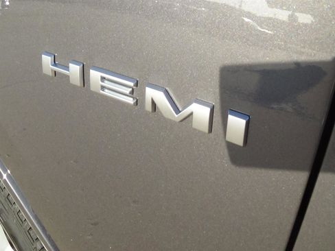 Used 2024 Dodge Durango R/T AWD/4WD image 18