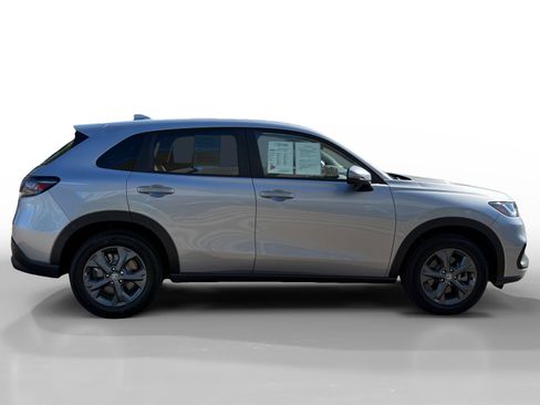 Certified 2026 Honda HR-V LX image 6