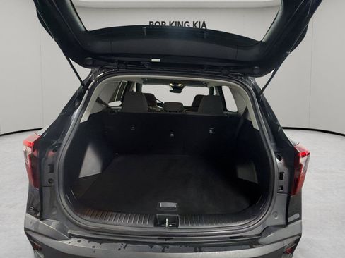 Used 2024 Kia Seltos LX AWD/4WD image 12