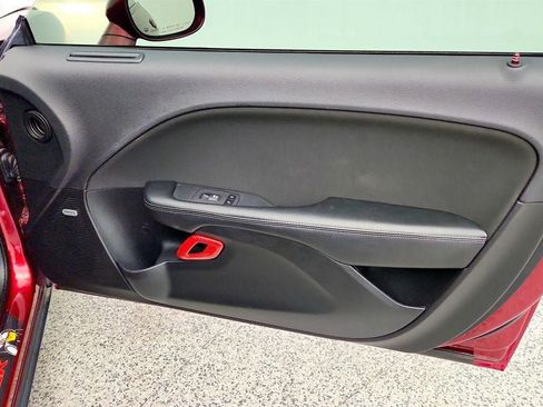 Used 2019 Dodge Challenger R/T Scat Pack RWD image 25
