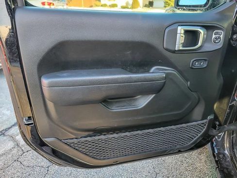 Used 2025 Jeep Wrangler Unlimited Sport S 4xe w/ Convenience Group image 15