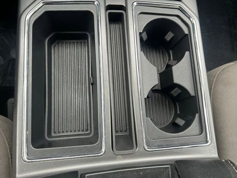 Used 2017 Ford F150 XLT AWD/4WD image 26