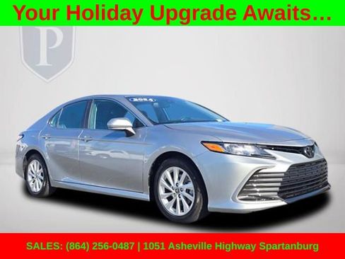 Used 2024 Toyota Camry LE image 2