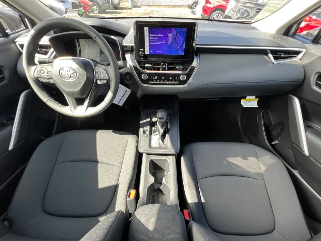 New 2026 Toyota Corolla Cross LE FWD image 18