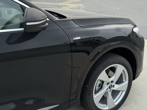 New 2025 Audi Q5 2.0T Premium Plus image 9