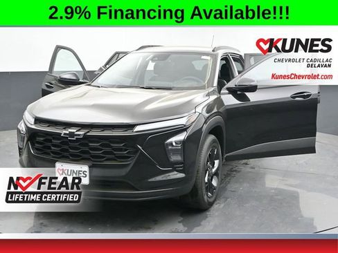 New 2026 Chevrolet Trax LT w/ Driver Confidence Package FWD image 44
