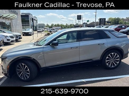 Certified 2024 Cadillac Lyriq Sport AWD/4WD image 2