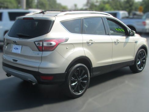 Used 2017 Ford Escape Titanium AWD/4WD image 3