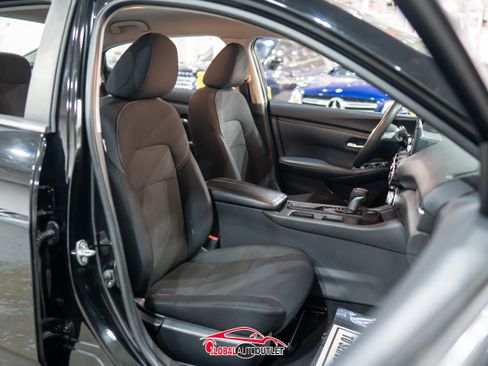 Used 2021 Nissan Sentra S image 17