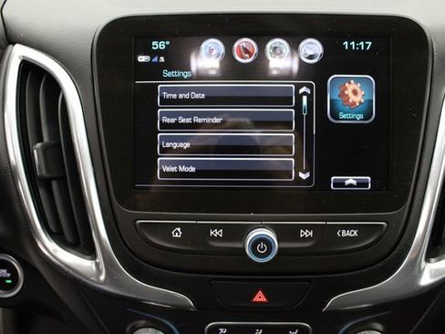 Used 2018 Chevrolet Equinox LT w/ Sun & Infotainment Package AWD/4WD image 22