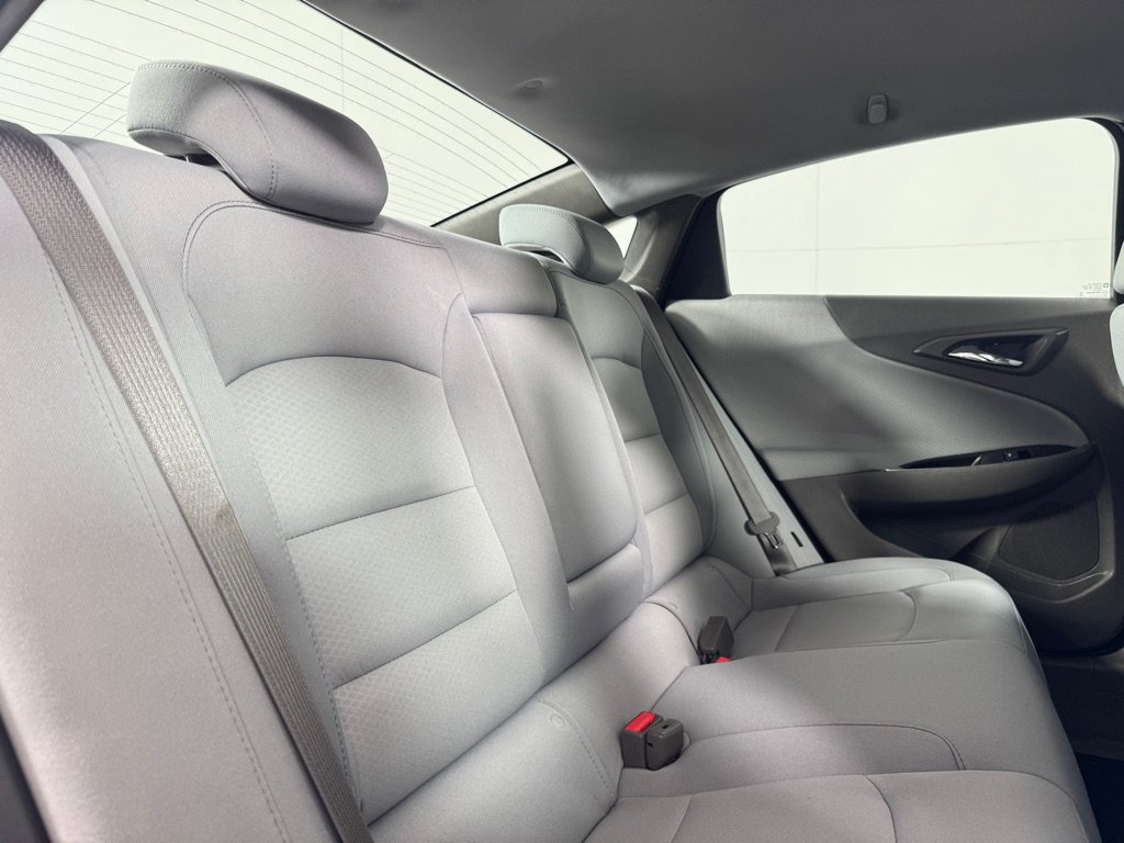 Used 2016 Chevrolet Malibu LT FWD image 22