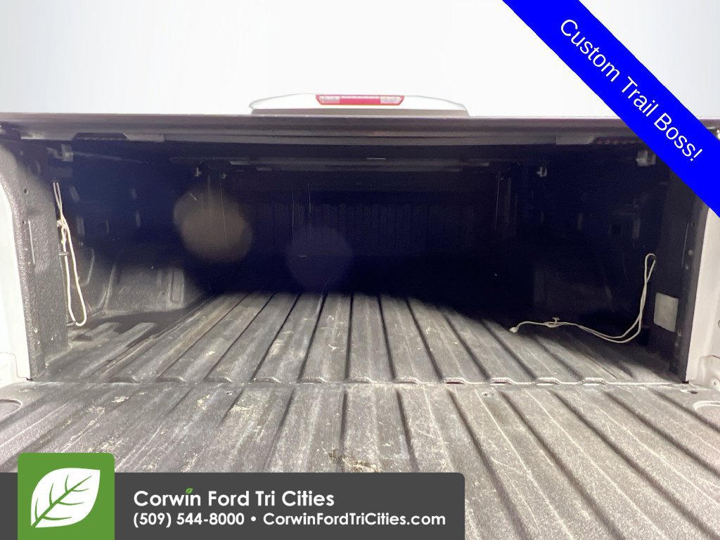 Used 2019 Chevrolet Silverado 1500 Custom Trail Boss w/ Custom Convenience Package AWD/4WD image 14