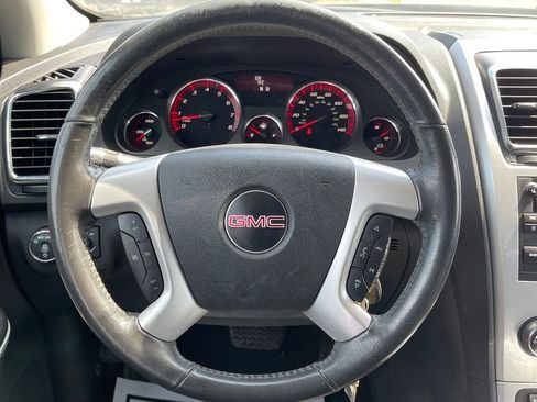 Used 2012 GMC Acadia SLE image 22