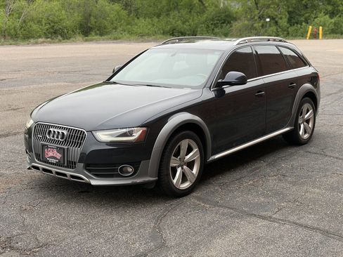 Used 2013 Audi A4 Premium Plus w/ Premium Plus Pkg AWD/4WD image 3