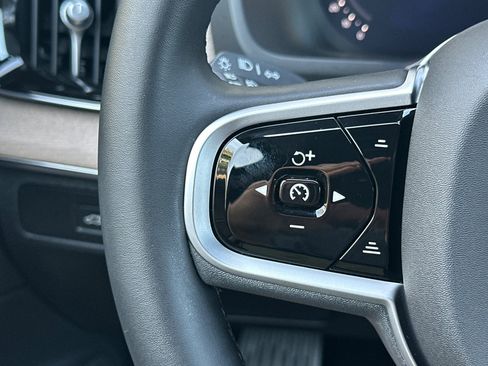 Certified 2026 Volvo XC90 B5 Core AWD/4WD image 30
