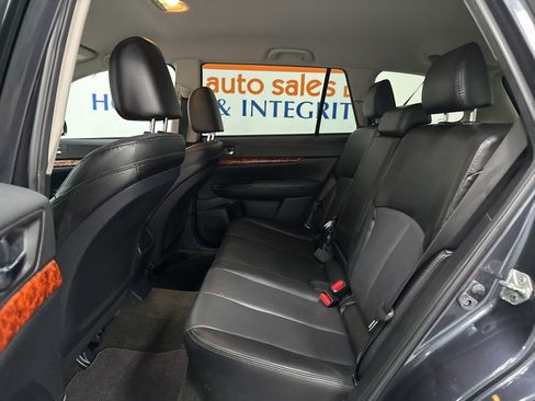 Used 2012 Subaru Outback 2.5i Limited image 13