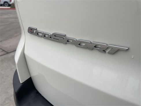 Used 2020 Ford EcoSport SE image 31
