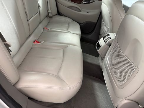 Used 2013 Buick LaCrosse Leather FWD image 19