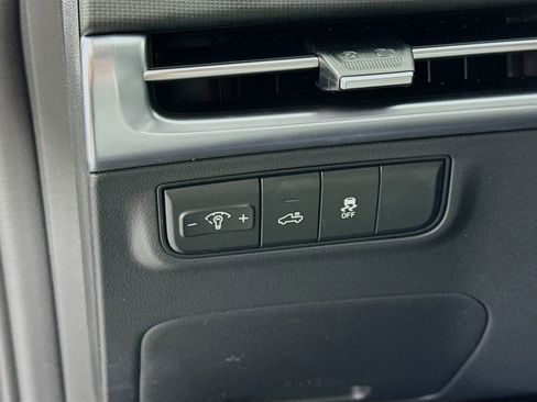 Certified 2025 Hyundai Santa Cruz SEL AWD/4WD image 10