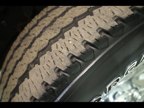 Used 2023 RAM 2500 Big Horn w/ Level B Equipment Group image 25