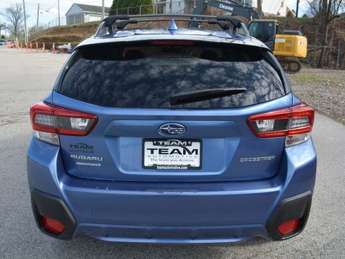 Used 2020 Subaru Crosstrek 2.0i Premium w/ Moonroof Package 2 image 6