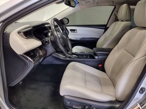 Used 2018 Toyota Avalon Limited w/ Carpet Mat Package FWD image 25