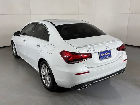 Used 2020 Mercedes-Benz A 220 image 6