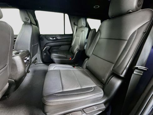 Used 2023 GMC Yukon Denali AWD/4WD image 25
