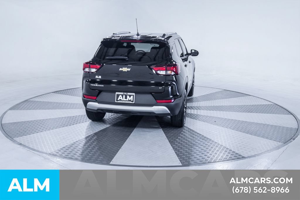 Used 2025 Chevrolet TrailBlazer LT FWD image 9