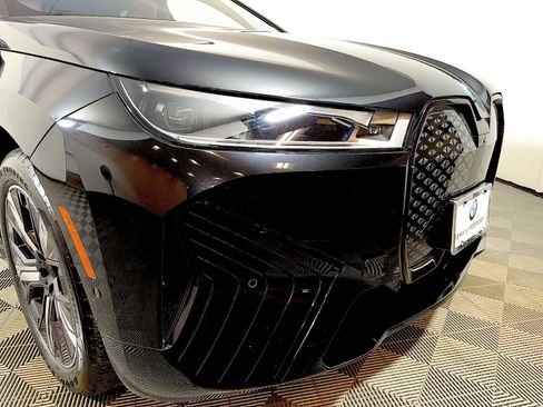 Used 2025 BMW iX M60 w/ Luxury Package image 26