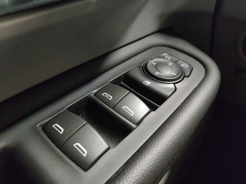 Used 2023 GMC Terrain SLE FWD image 27