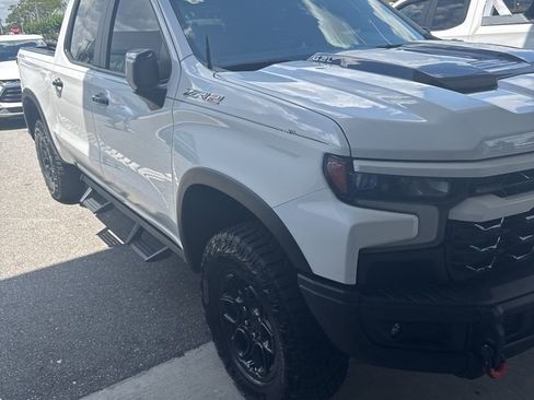 Used 2024 Chevrolet Silverado 1500 ZR2 w/ ZR2 Bison Edition AWD/4WD image 2