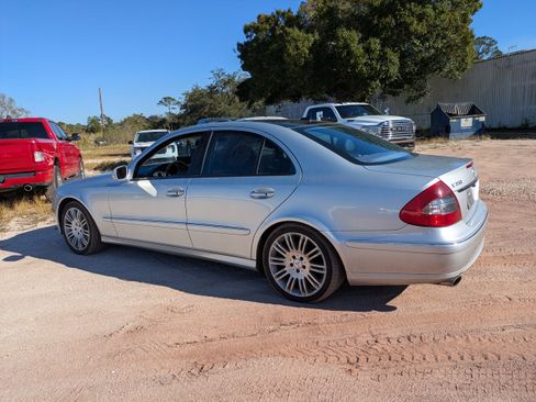 Used 2007 Mercedes-Benz E 350 Sedan image 6