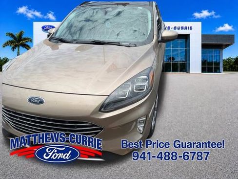 Used 2021 Ford Escape Titanium w/ Titanium Elite Package FWD image 1