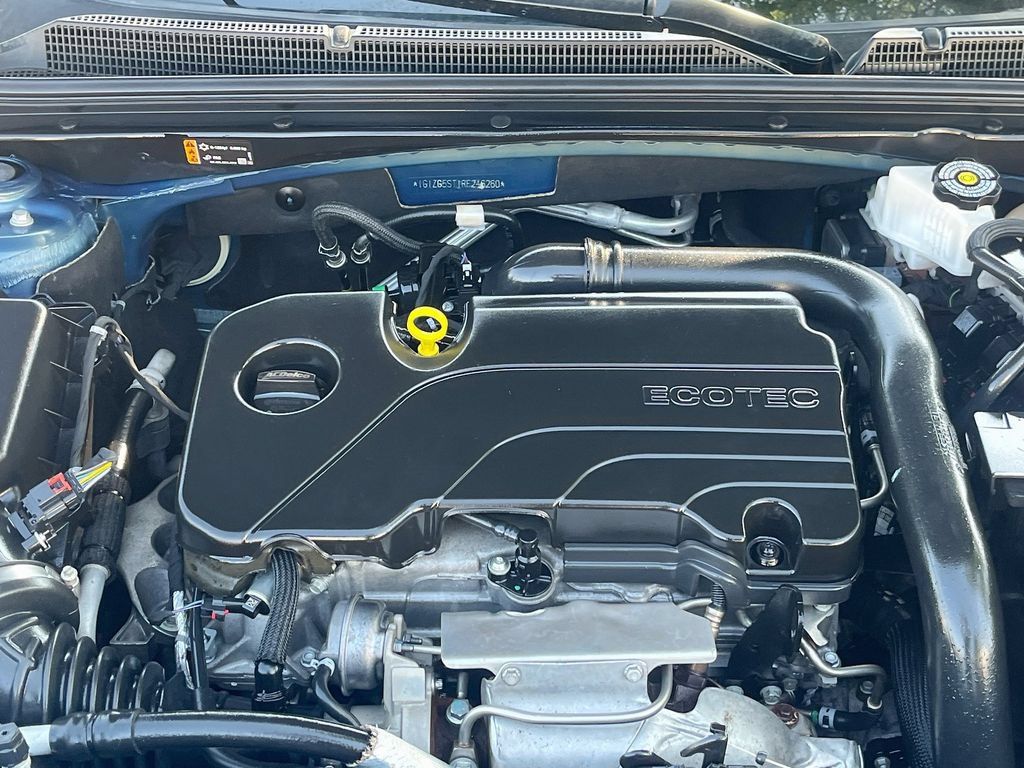 Used 2024 Chevrolet Malibu RS FWD image 27