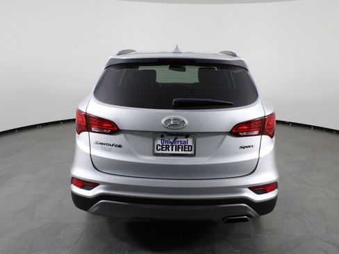 Used 2017 Hyundai Santa Fe Sport FWD image 9