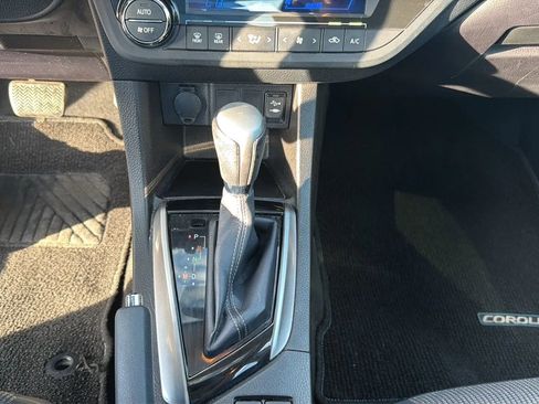 Used 2016 Toyota Corolla S FWD image 76
