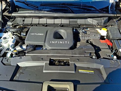 Used 2025 INFINITI QX60 Sensory w/ Vision Package image 32