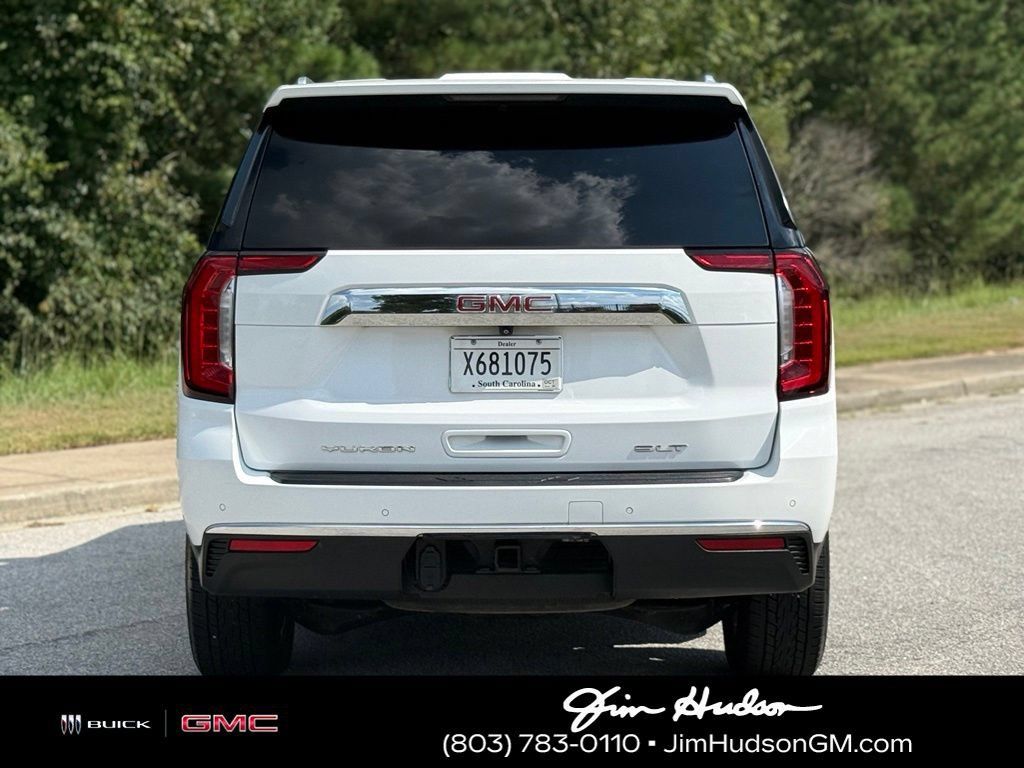 Used 2022 GMC Yukon XL SLT w/ SLT Luxury Package RWD image 13